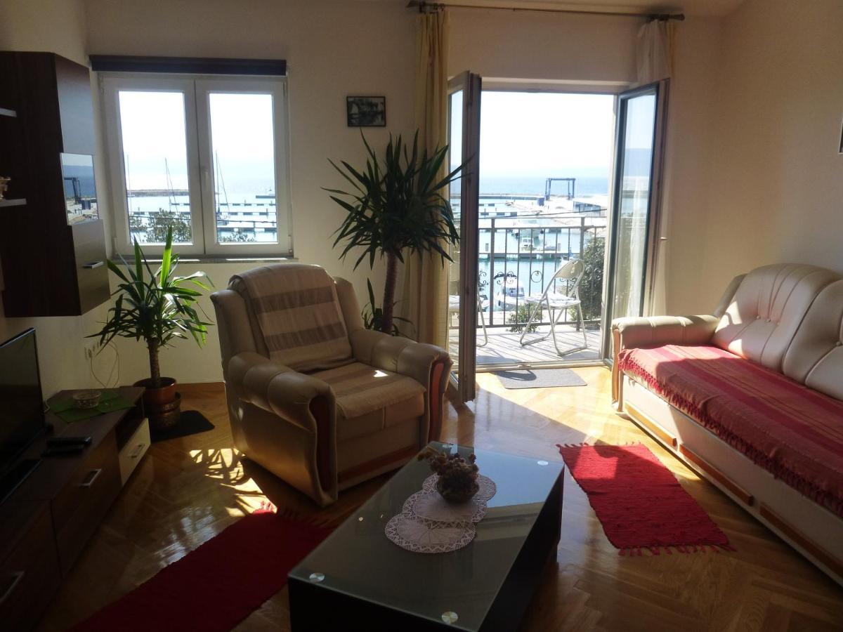 Apartments Monika Новий Винодольський Екстер'єр фото